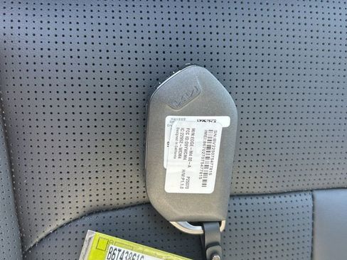 New 2026 Kia Sorento S image 29