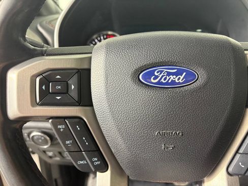 Certified 2019 Ford F150 Platinum w/ Equipment Group 701A Luxury AWD/4WD image 23