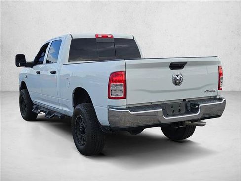 Used 2024 RAM 2500 Tradesman w/ Chrome Appearance Group AWD/4WD image 7
