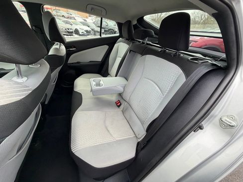 Used 2017 Toyota Prius Two image 23