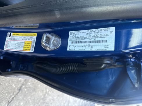 Used 2020 Lincoln Corsair AWD w/ Premium Package image 21