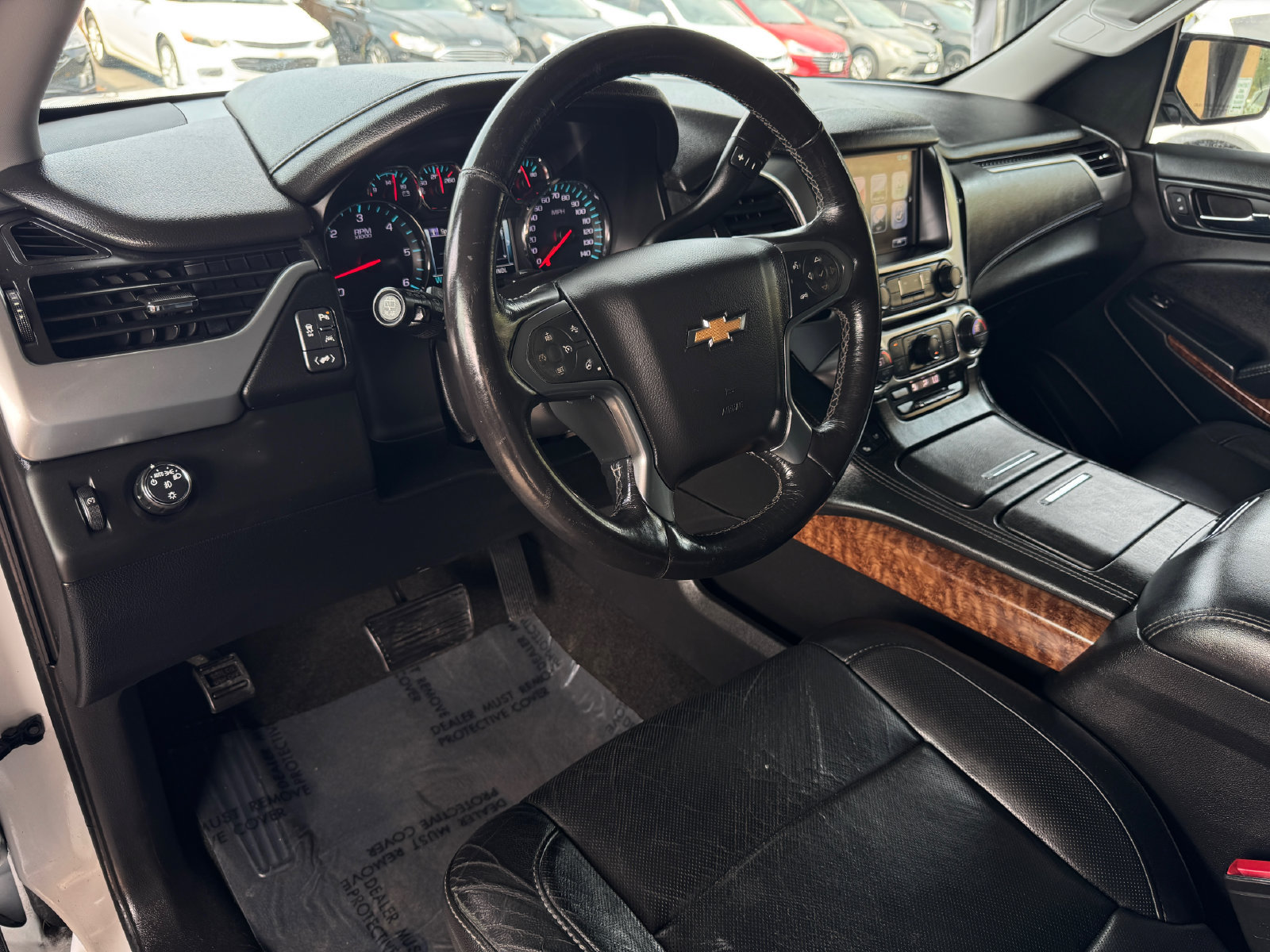 Used 2018 Chevrolet Suburban Premier RWD image 10