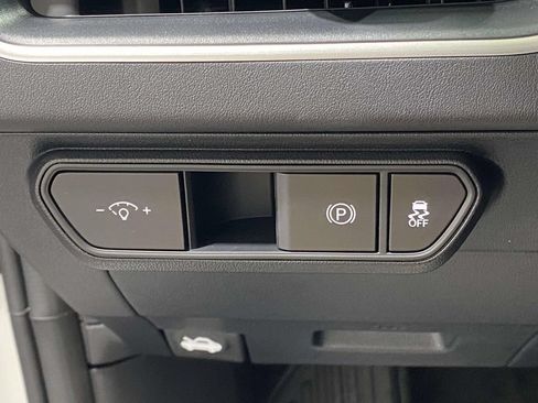 New 2026 Kia K4 FWD image 21