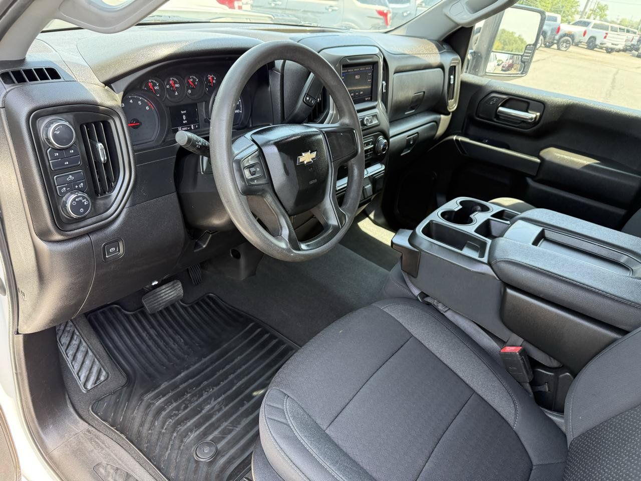 Used 2023 Chevrolet Silverado 2500 Custom AWD/4WD image 14