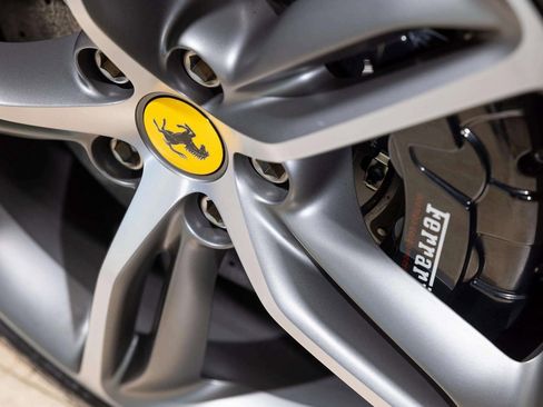 Used 2022 Ferrari 296 GTB image 9