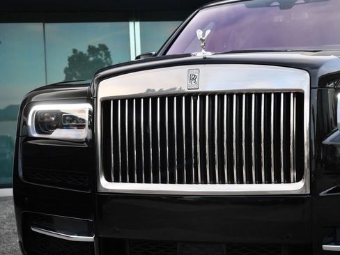 Used 2023 Rolls-Royce Cullinan image 7