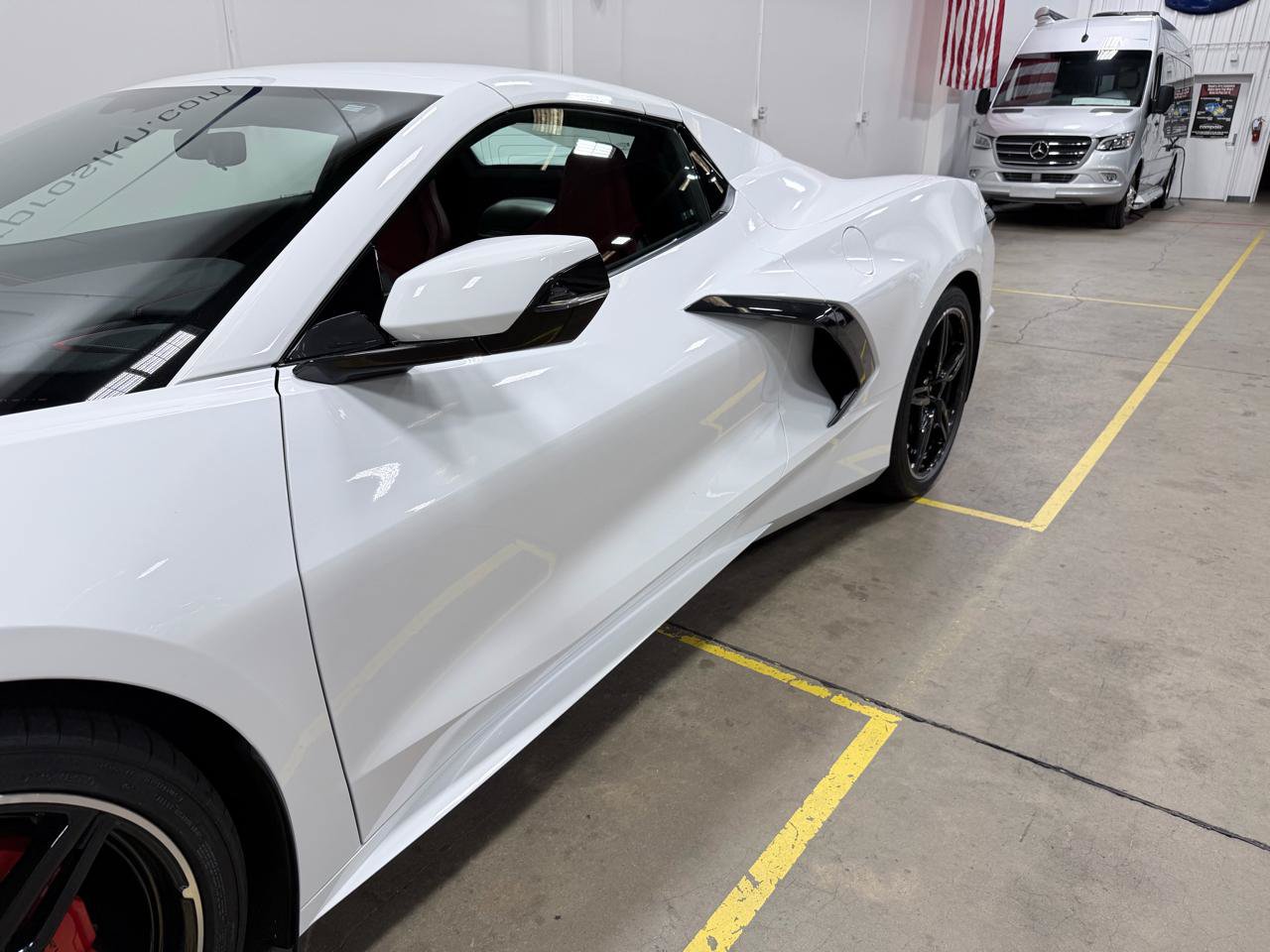 Used 2023 Chevrolet Corvette Stingray Preferred Conv w/ Battery Protection Package RWD image 25