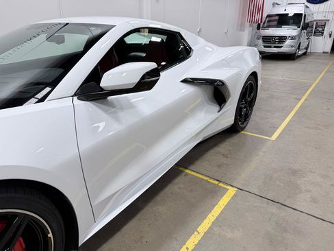 Used 2023 Chevrolet Corvette Stingray Preferred Conv w/ Battery Protection Package RWD image 25