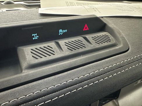 Certified 2025 Ford Bronco Outer Banks image 40