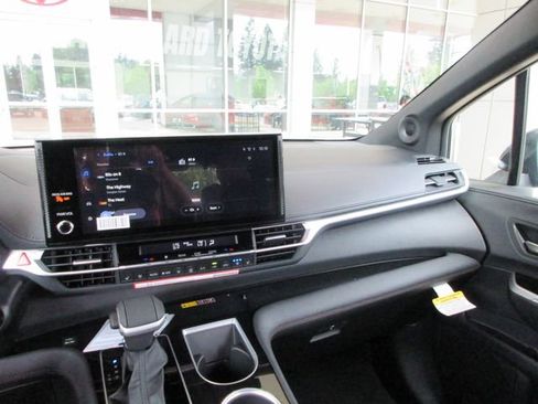 New 2026 Toyota Sienna Platinum AWD/4WD image 24