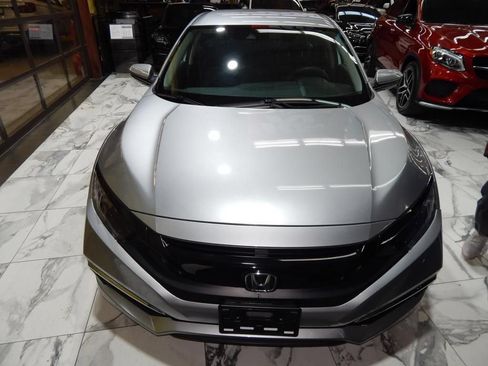 Used 2020 Honda Civic LX image 3