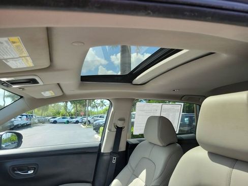 Used 2023 Honda HR-V EX-L image 18
