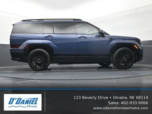 Used 2025 Hyundai Santa Fe Calligraphy AWD/4WD image 13