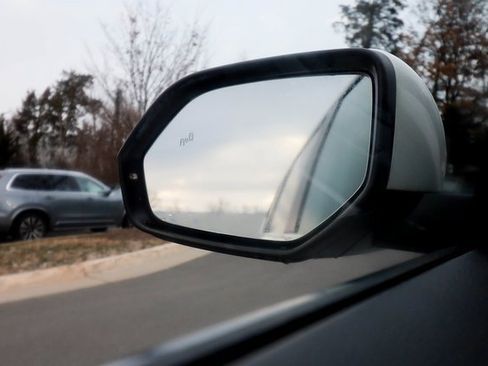 Used 2021 Volkswagen Atlas S image 50