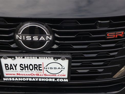 Certified 2025 Nissan Sentra SR w/ SR Premium Package image 35