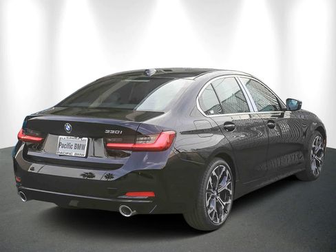 New 2026 BMW 330i Sedan image 6