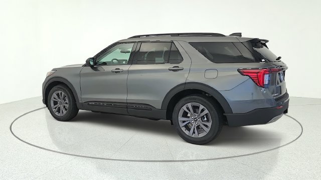 New 2026 Ford Explorer Active w/ Active Comfort Package AWD/4WD image 5