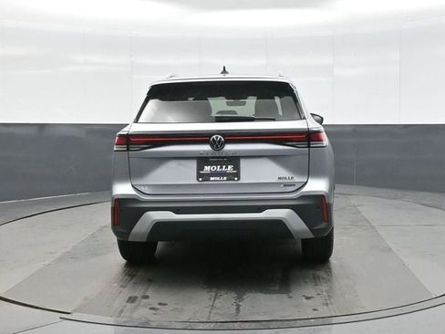 New 2026 Volkswagen Tiguan SE image 6