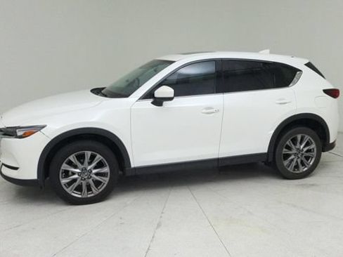 Used 2021 MAZDA CX-5 Grand Touring FWD image 2