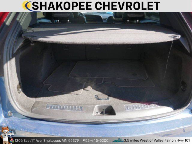 Used 2024 Cadillac XT4 Premium Luxury AWD/4WD image 8