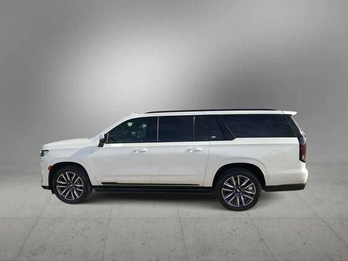 Used 2021 Cadillac Escalade ESV Sport Platinum image 5