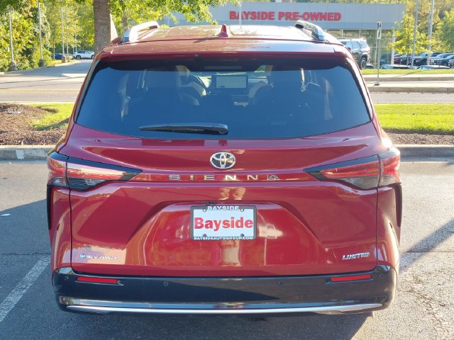 Used 2026 Toyota Sienna Limited AWD/4WD image 22