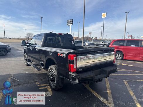 Used 2024 Ford F350 Platinum w/ FX4 Off-Road Package image 3