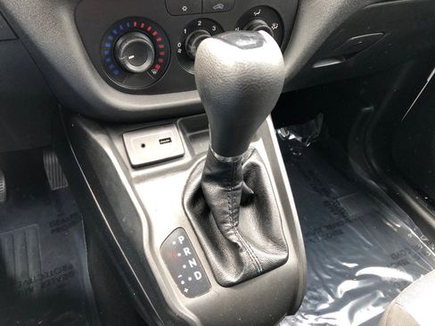 Used 2017 RAM ProMaster City Tradesman SLT w/ Rear Back-up Camera Group FWD image 26