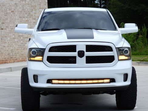 Used 2016 RAM 1500 Express AWD/4WD image 35