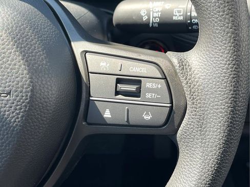 New 2026 Honda HR-V LX image 22