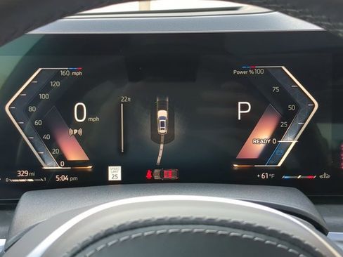 Used 2024 BMW X7 xDrive40i w/ M Sport Package image 11