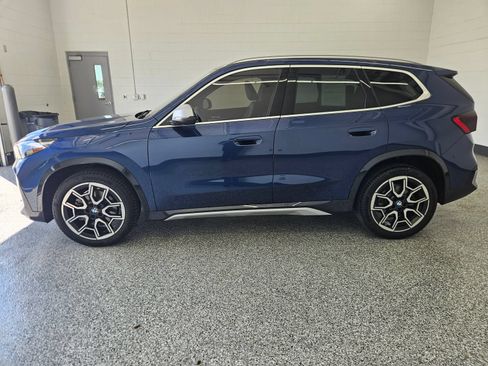 Used 2023 BMW X1 xDrive28i w/ Convenience Package AWD/4WD image 2