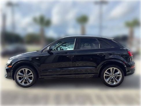 Used 2018 Audi Q3 2.0T Premium FWD image 4