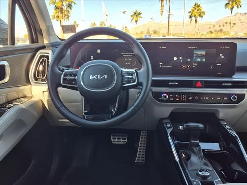 Used 2024 Kia Sorento SX image 26