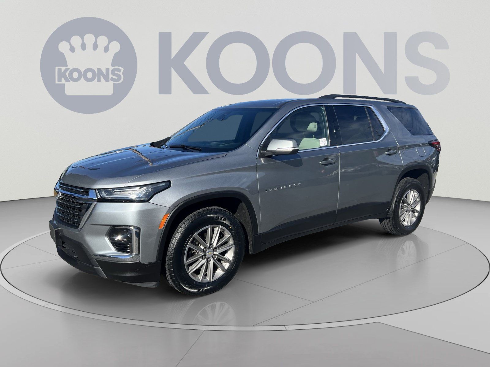 Used 2024 Chevrolet Traverse LT AWD/4WD image 1