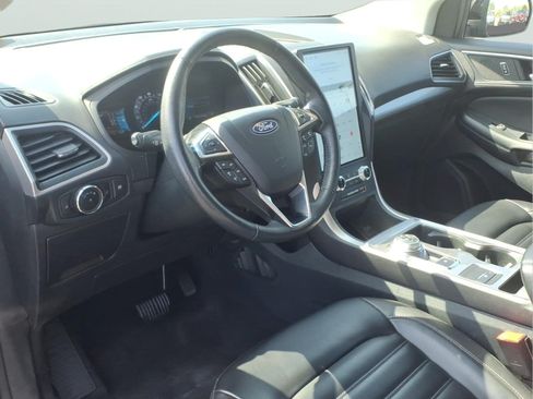 Certified 2024 Ford Edge SEL AWD/4WD image 7