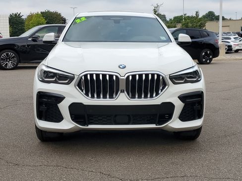 Used 2022 BMW X6 xDrive40i w/ M Sport Package AWD/4WD image 8
