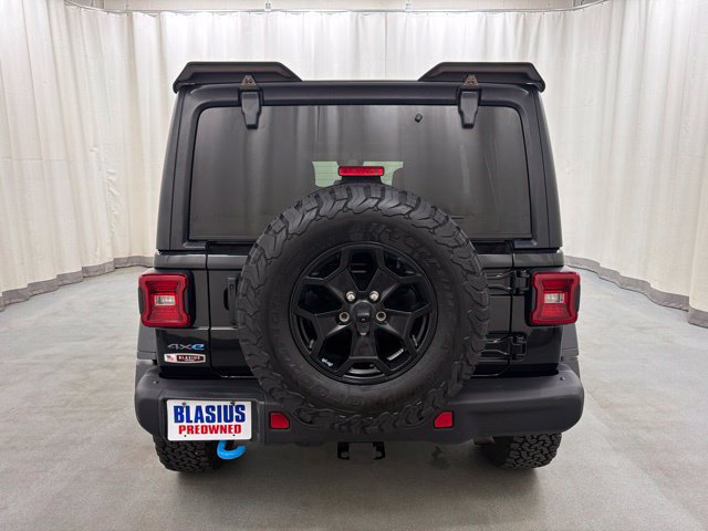 Used 2023 Jeep Wrangler Unlimited Rubicon 4xe AWD/4WD image 5