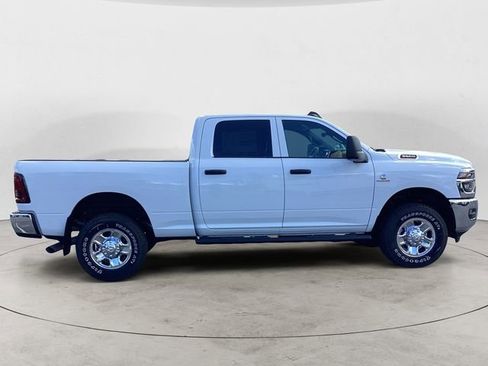 New 2026 RAM 3500 Tradesman AWD/4WD image 7