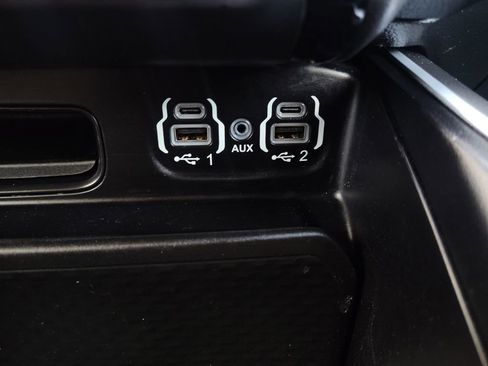 Used 2023 RAM 1500 Lone Star image 5