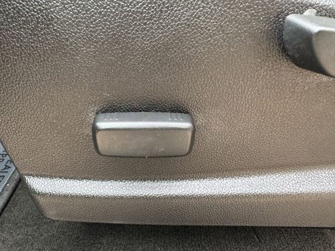 Used 2016 Chevrolet Colorado W/T w/ WT Convenience Package image 22