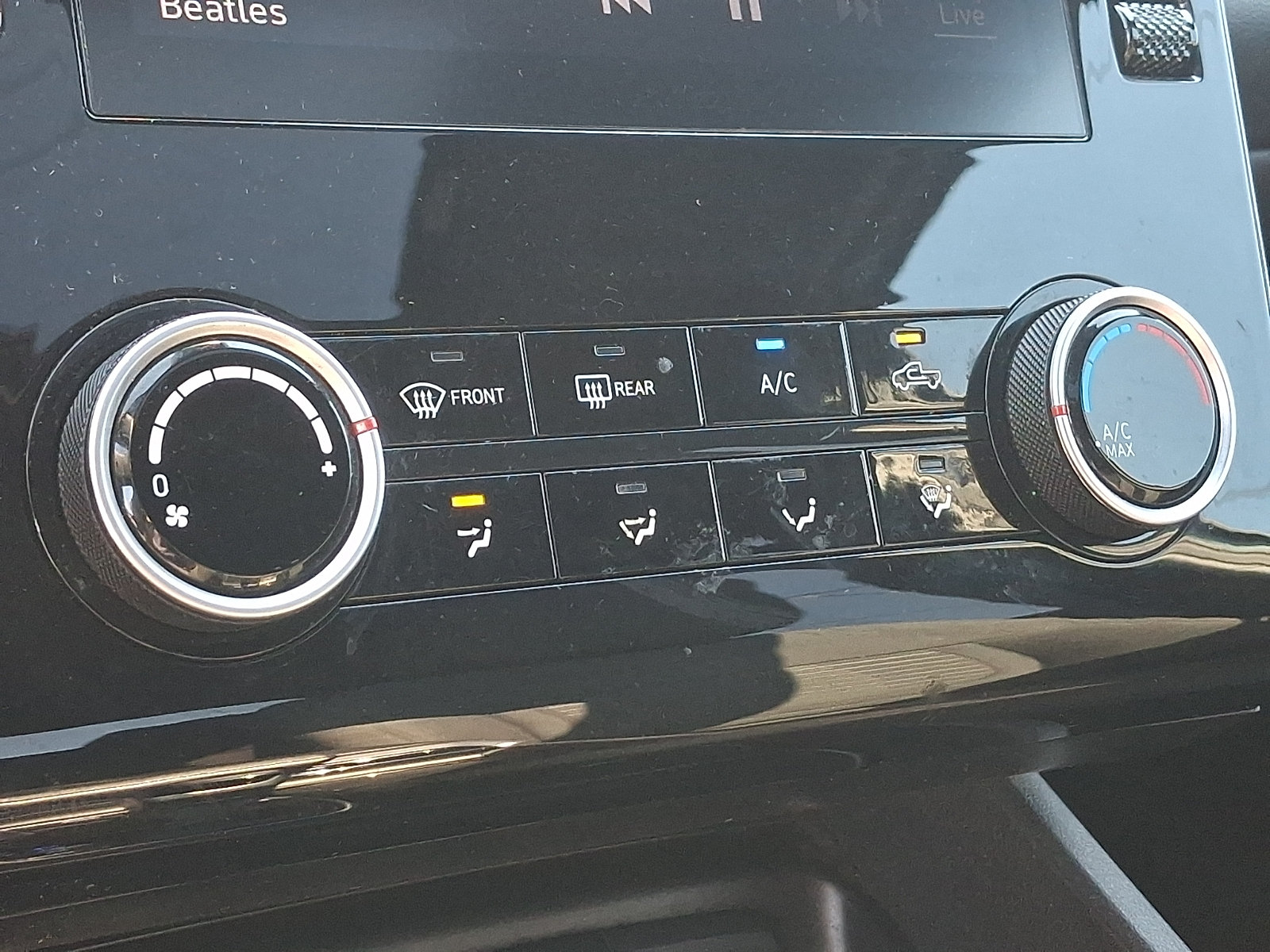 Used 2023 Hyundai Santa Cruz SEL w/ Activity Package FWD image 16