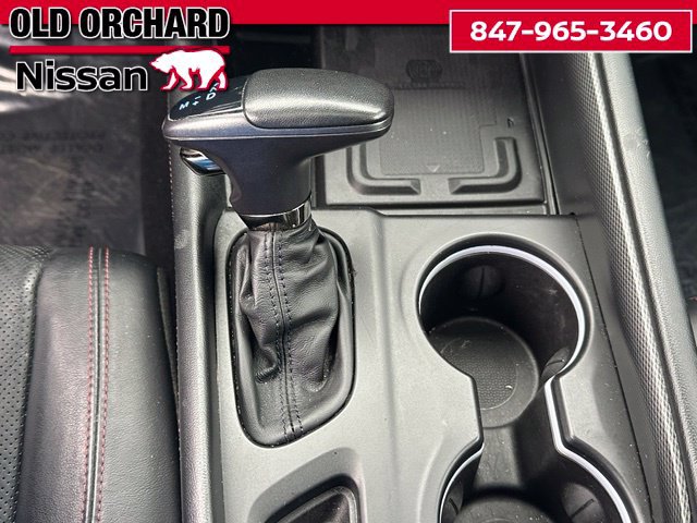Used 2022 Dodge Durango R/T w/ Blacktop Package AWD/4WD image 18
