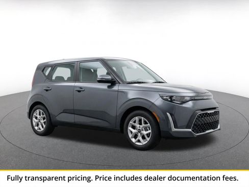 Used 2025 Kia Soul LX w/ LX Technology Package FWD image 1
