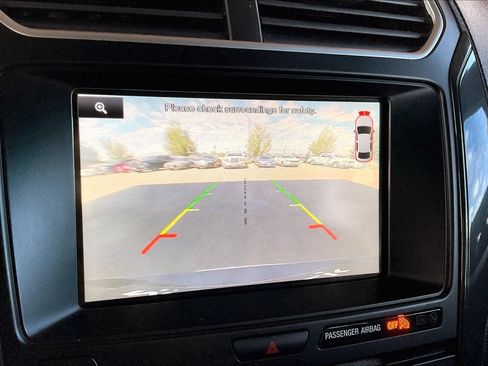 Used 2016 Ford Explorer XLT w/ Equipment Group 202A FWD image 13