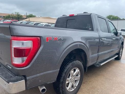Used 2023 Ford F150 Lariat w/ FX4 Off-Road Package AWD/4WD image 4