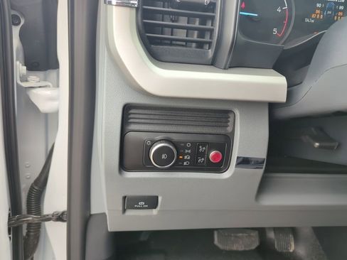 New 2026 Ford F550 4x4 Regular Cab Super Duty image 13