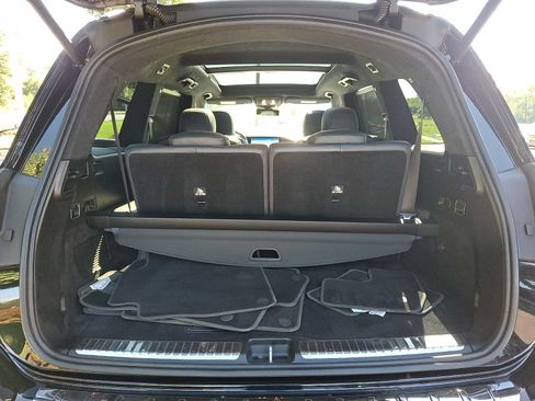 Used 2020 Mercedes-Benz GLS 580 4MATIC image 27