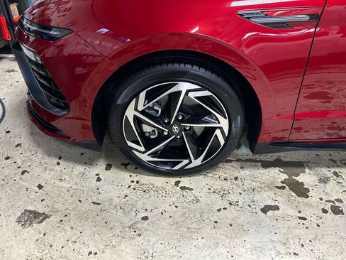 Certified 2024 Hyundai Sonata SEL w/ Convenience Package FWD image 11