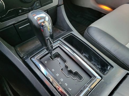 Used 2005 Chrysler 300 Touring image 25